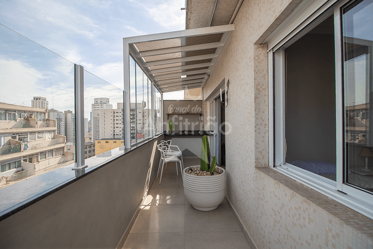 Apê 100 m² com terraço amplo, garagem e A/C