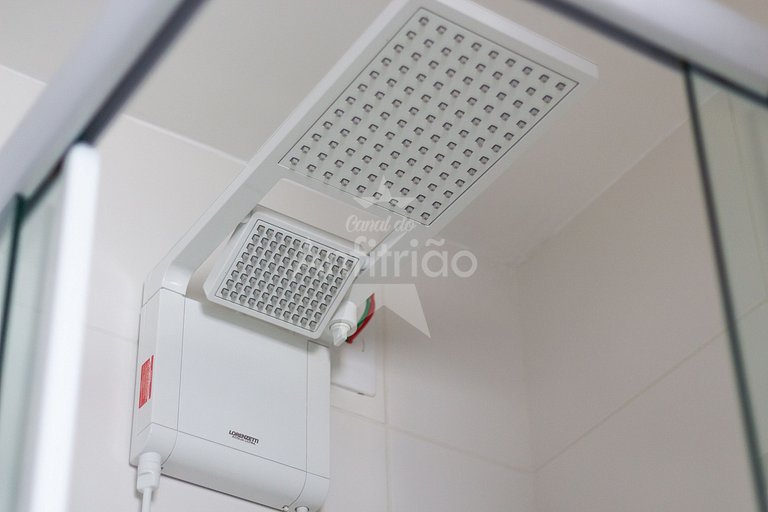 Studio top a 100 m do metrô com piscina e academia